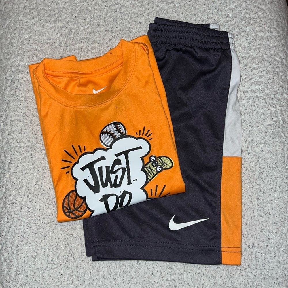Nike Boys Outfit
